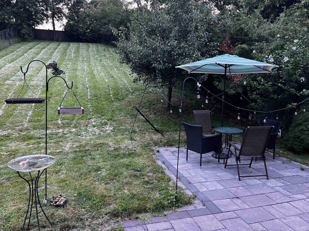 Finished 2 Bedroom Apartment In An Upscale Area Of Ajax Dış mekan fotoğraf